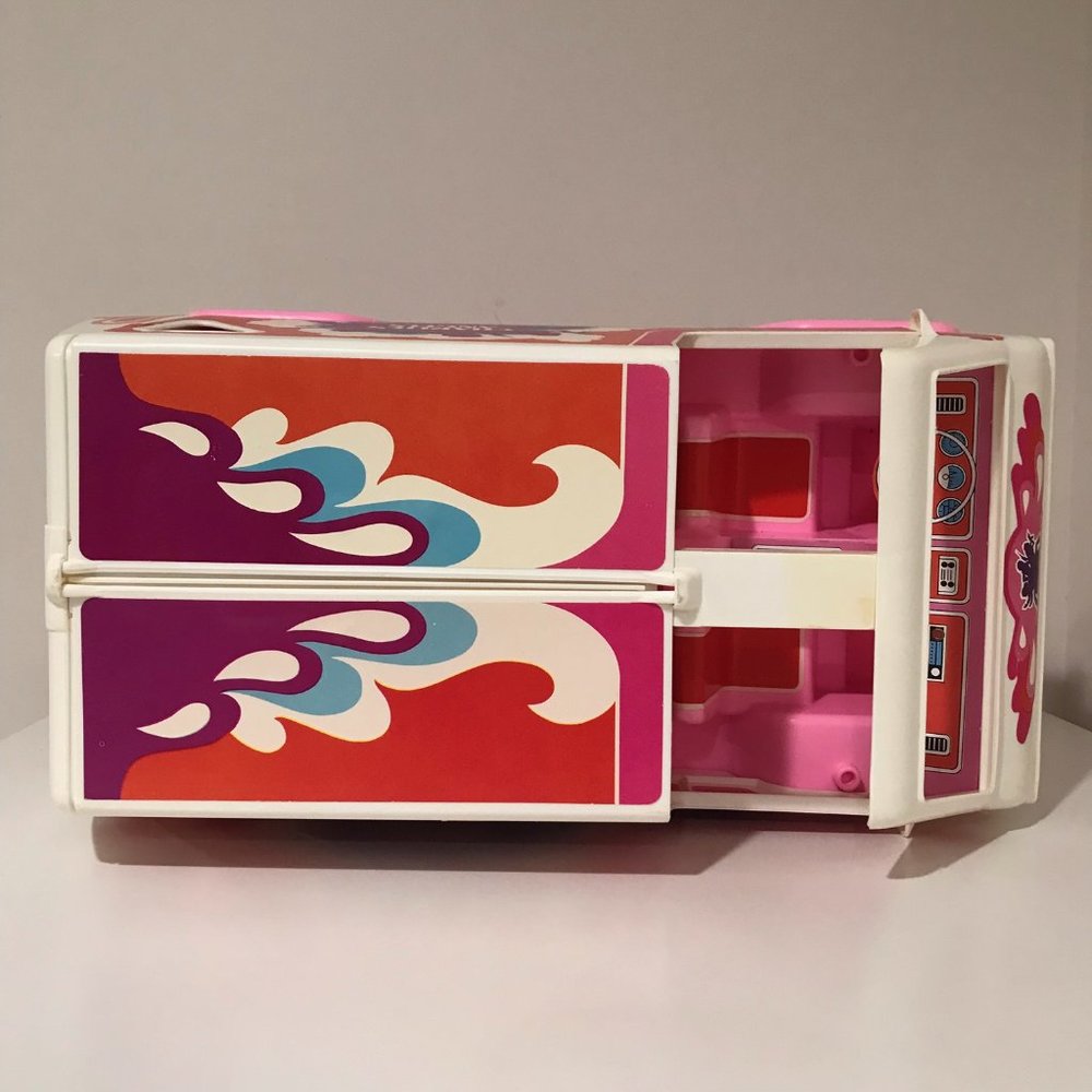 Vintage Charlie's Angels ADVENTURE VAN Headquarters On Wheels W/ BOX 1978 Hasbro - Picture 10 of 13